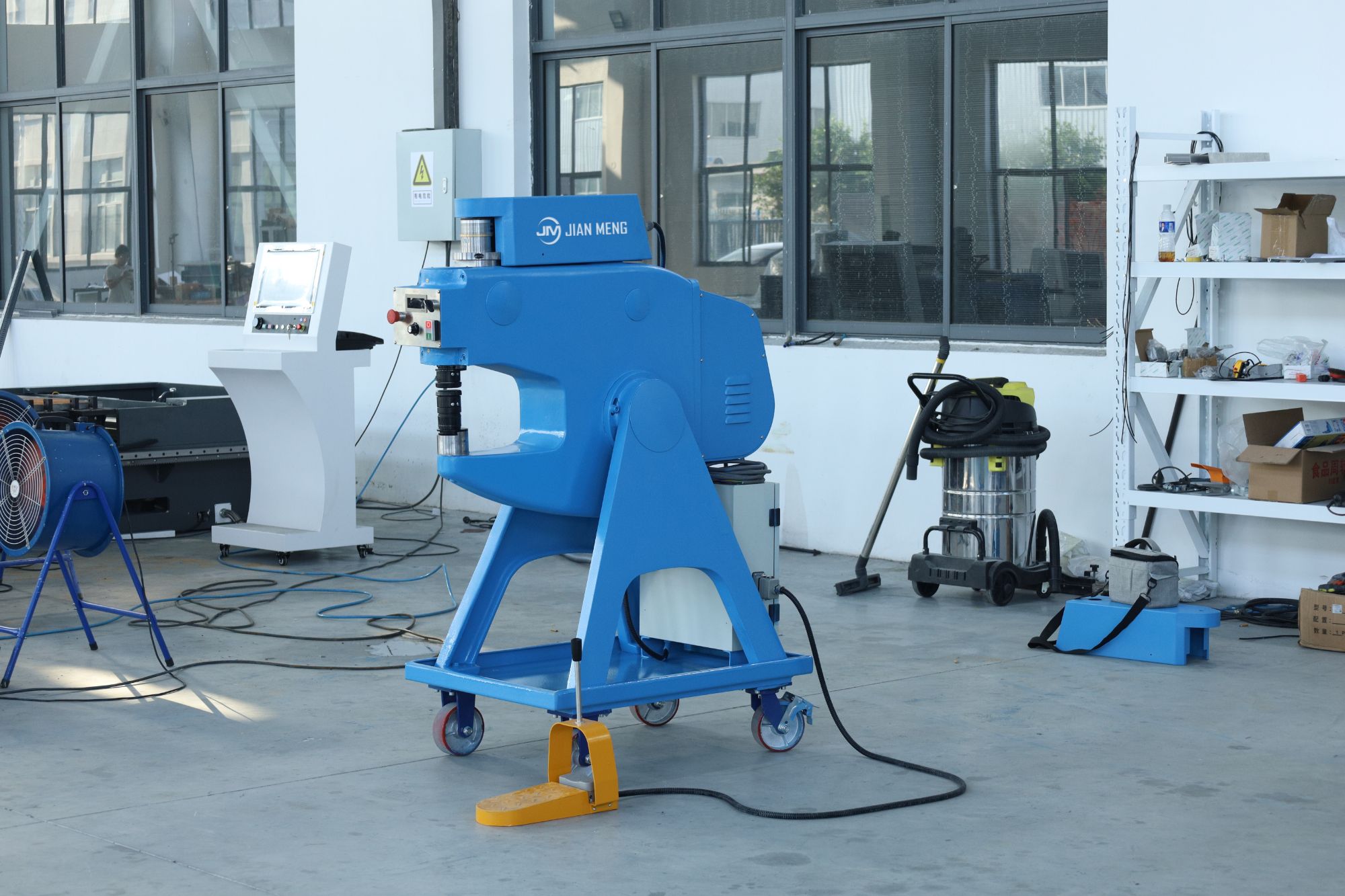 Mastering Top Shrinking Machine Manufacturing: Innovative Solutions for Modern Industry